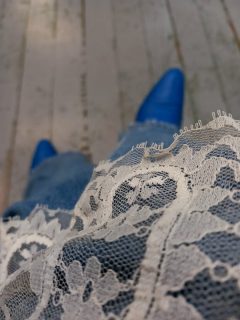 Cette série de photos méritait bien un post non ?
😎
Bah voilà !
Le bonus à la fin ahaha .. 🤭
Arrivages quotidiens en boutique
Rdv en story pour apercevoir les nouveautés 👀
Bloom Friperie contemporaine mixte
& Ateliers créatifs
🗓 du mardi au samedi
🕖 de 11h à 19h
📍 25 rue des capucins 69001
Bisous
Elise & Momo